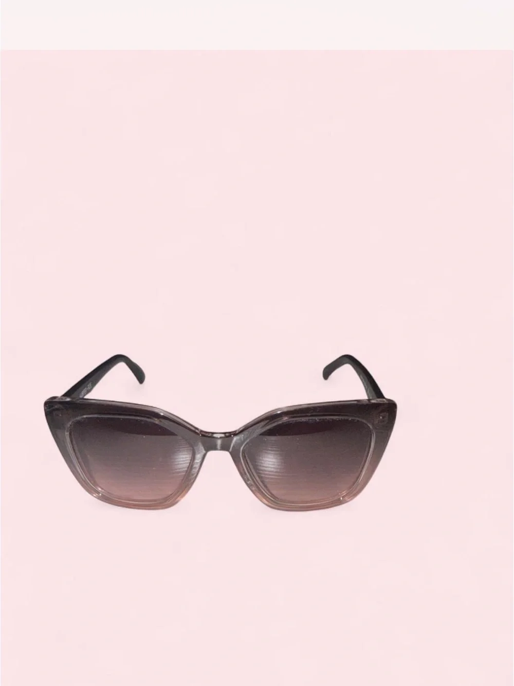 Women's Cat-Eye Sunglasses in Smoke Gradient